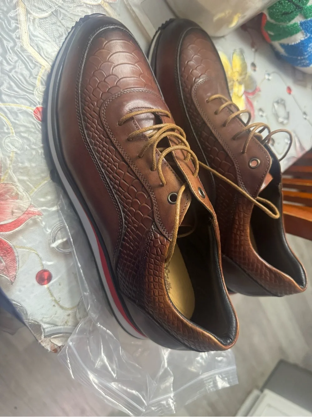 Men's Brown Textured Leather Casual Lace-Up Shoes